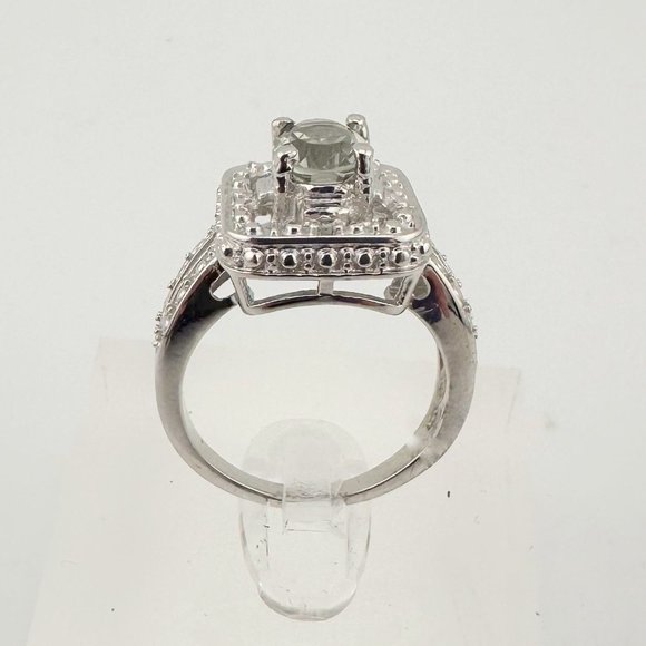 Beautiful Natural Light Green Amethyst Ring with small Diamond - Sterling Size 7 - Picture 6 of 14